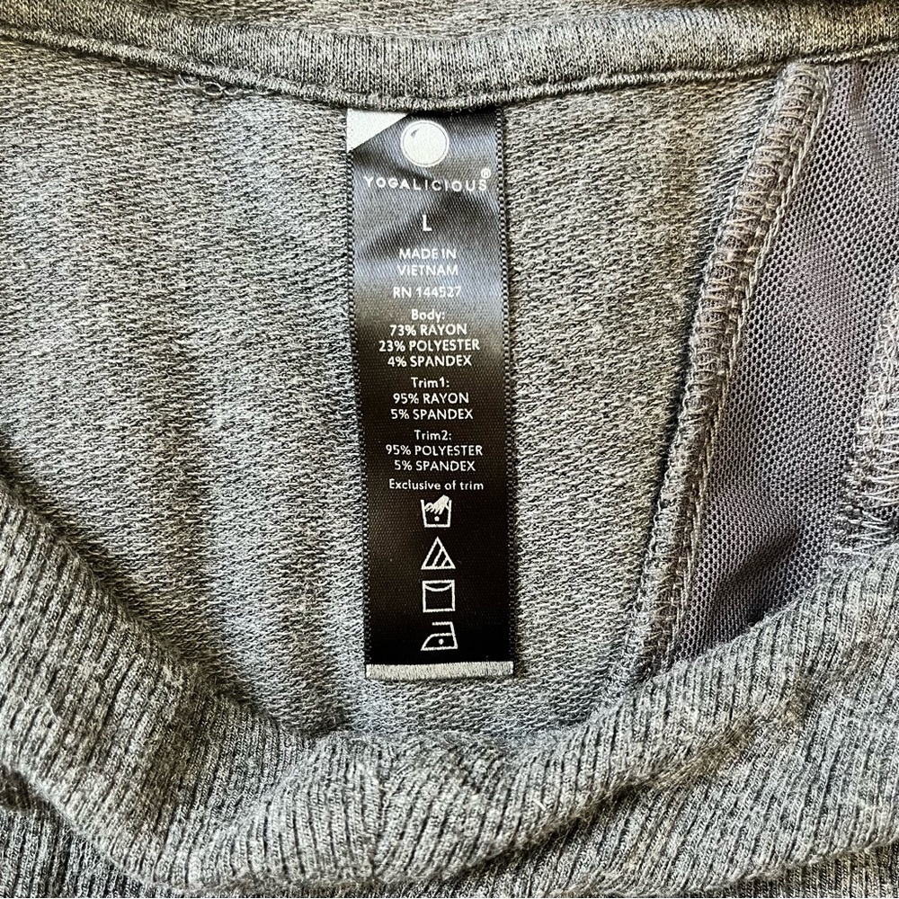 Yogalicious Dark Gray Split Back Stretch Long Sle… - image 4